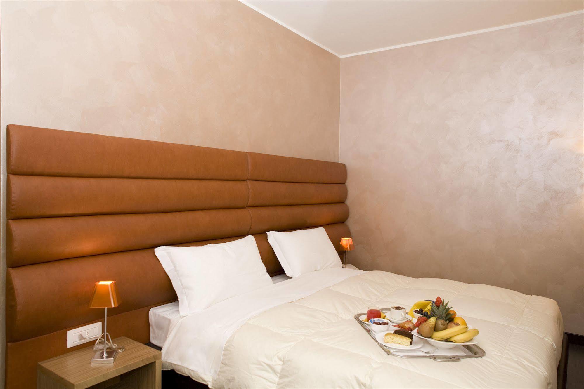 Base Hotel Noventa di Piave Extérieur photo